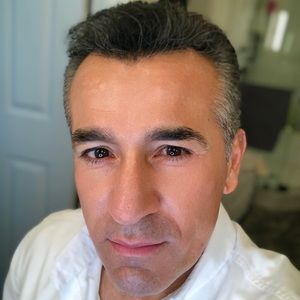 Meet your Posher, Julio